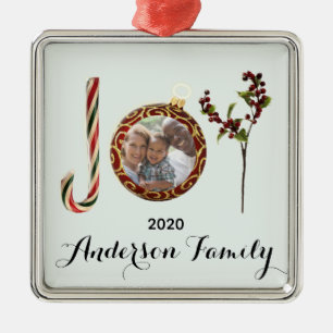 Joy familienaam en foto in kerstversiering metalen ornament