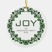 Joy Floral Kerstkrans Familienaam Foto Keramisch Ornament (Voorkant)