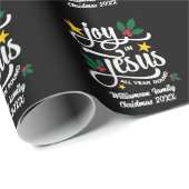 Joy in Jesus Christian Christmas Family Name  Cadeaupapier (Rol Hoek)