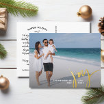 Joy Love Peace Large Fotokerstbriefje Gold Folie Feestdagen Briefkaart<br><div class="desc">Verstuur speciale vakantiewensen met dit feestelijke briefkaart met "JOY" in een handgetekende typografische doopvont in echte gouden folie - geplaatst aan de hand van uw aangepaste foto. Voeg gemakkelijk jouw naam en douanetekst aan de voorzijde en uw eigen getypte vakantiegroet aan de achterzijde toe of schrap de nota om ruimte...</div>