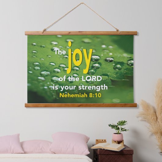 JOY OF THE LORD HANGEND WANDKLEED (Slaapkamer)