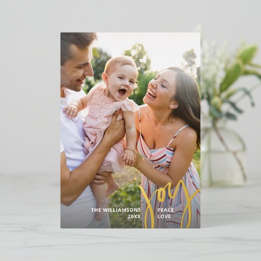 Joy Peace Love-kerstkalligrafie 2 Foto's Gold Folie Uitnodiging (Staand Voorkant)