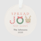 Joy Reindeer met Mask Cream Vakantiefoto Ornament (voorkant)