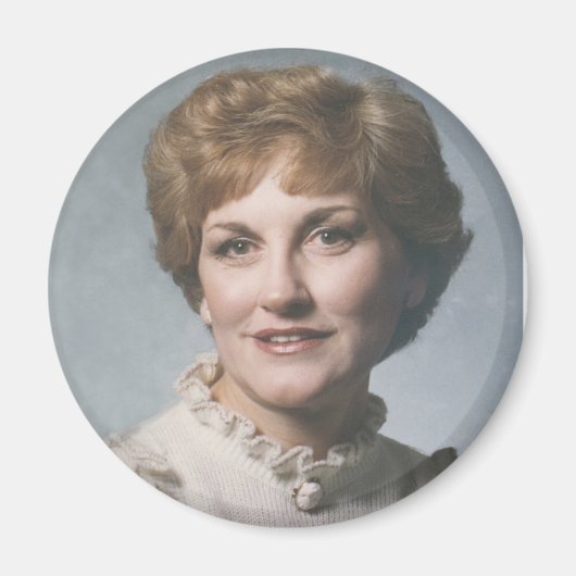 Joyce Elliott Magnet (Voorkant)