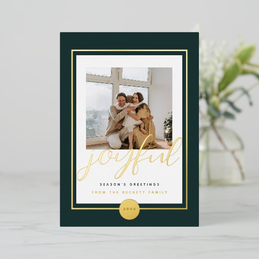 Joyful Elegant Gold Family Photo Folie Holiday Kaa Folie Feestdagenkaart (Staand Voorkant)