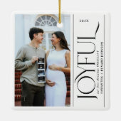Joyful First Christmas Pregnant Photo Couple Keramisch Ornament (Achterkant)