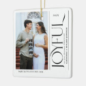 Joyful First Christmas Pregnant Photo Couple Keramisch Ornament (Links)