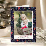 Joyful Foliage | Gevouwen vakantiefotokaart Feestdagen Kaart<br><div class="desc">Deel vakantiebestemmingen met deze gevouwen kerstwenskaarten met uw favoriete verticale of portretgeoriënteerde foto,  omlijst met kerstboomproducten en feestbloemen op een rijke blauwe achtergrond in middernacht. Voeg uw douanegroet langs de bodem toe,  en personaliseer de binnenkant met een voorgedrukt bericht en een handtekening.</div>