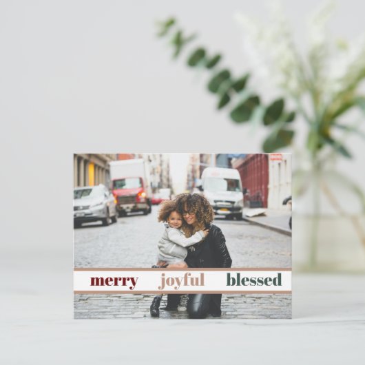 Joyful Merry kerstfoto Briefkaart (Staand voorkant)