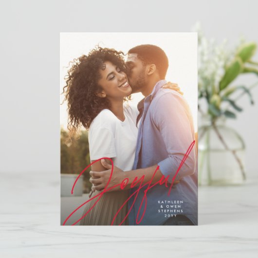 Joyful modern script één foto rood kerstfeest feestdagenkaart (Staand voorkant)