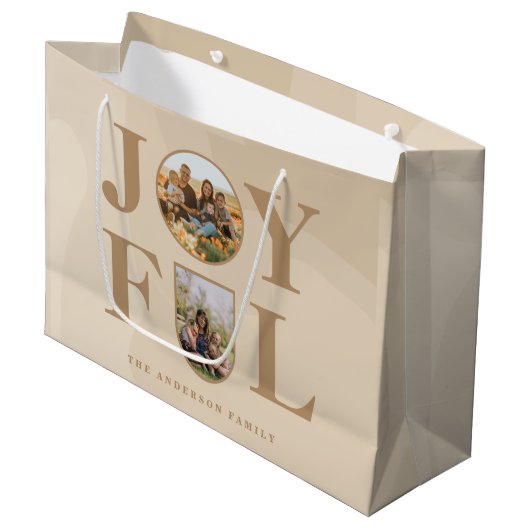 Joyful | Moderne, minimalistische beige Arch 2 fot Groot Cadeauzakje (Voorkant Gekanteld)