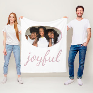 Joyful Pastel Pink Script Kerstfeestdag Foto Fleece Deken