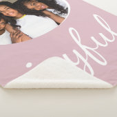 Joyful Pastel Pink Script Kerstfeestdag Foto Sherpa Deken (3/4)