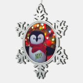 Joyful Penguin Pewter Snowflake Ornament (Rechts)