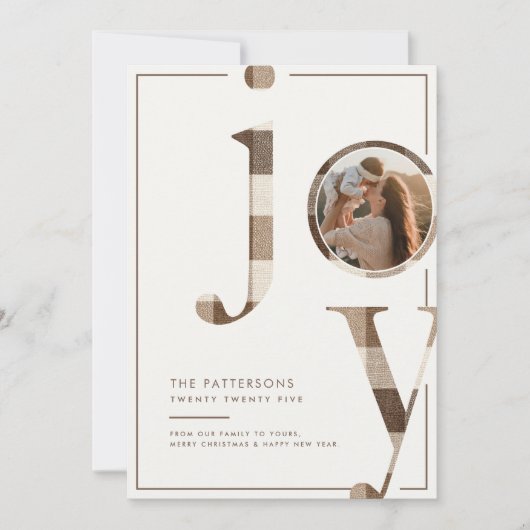 Joyful Rustic Brown Gingham Family Photo Christmas Feestdagenkaart (Voorkant)