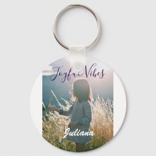 Joyful vibes kinder foto paarse feestdagen naam ge sleutelhanger