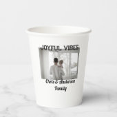 Joyful Vibes vader zoon familie kerstvakantie p Papieren Bekers (Achterkant)