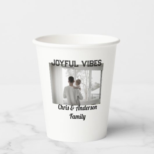 Joyful Vibes vader zoon familie kerstvakantie p Papieren Bekers (Voorkant)
