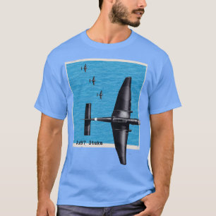 Ju87 Stuka WW2 bommenwerper vliegtuig boven de oce T-shirt