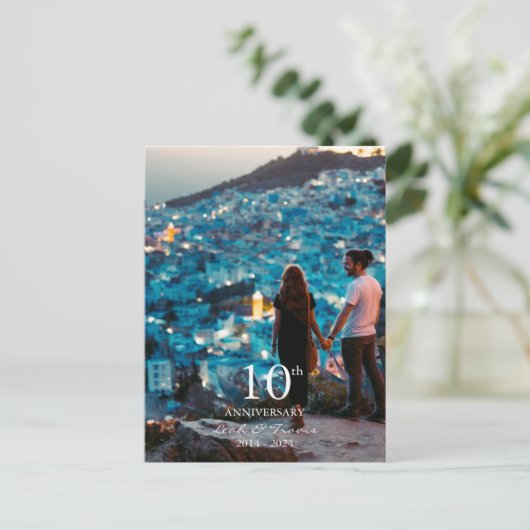 Jubileum aangepaste foto bruiloft chique wit lette feestdagenkaart (Staand voorkant)