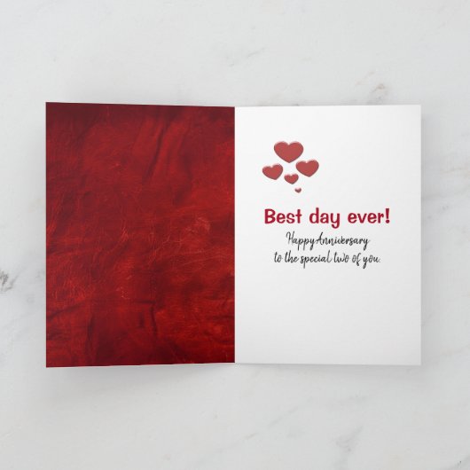 Jubileum belletje hart op rood leder kaart (Binnen)