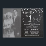 Jubileum Chalkboard Black Silver Kaart<br><div class="desc">1st Jubileum van de Wedding met douanefoto. Chalkboard Black en Silver Invitation. Chalkboard Black en Silver Glitter Diamond Background Zilveren Confetti. Volwassen verjaardag. Vrouw of Man Man Birthday Party. Voor verdere aanpassing,  te klikken gelieve de knoop "van de Aanpassing het"en ons ontwerphulpmiddel te gebruiken om deze sjabloon te wijzigen.</div>