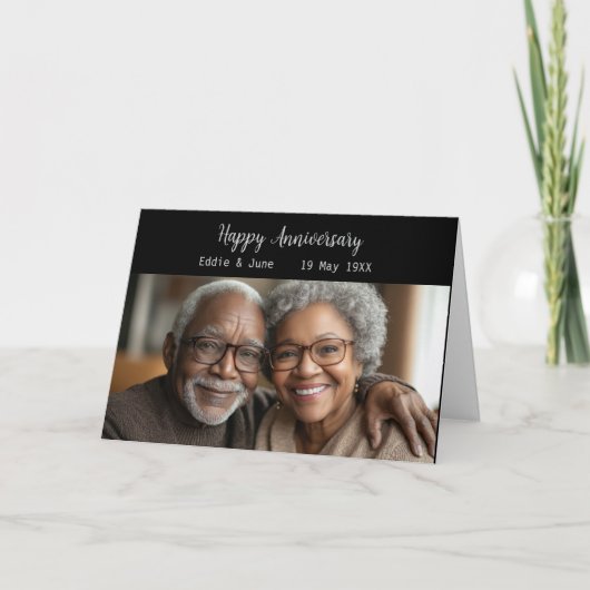 Jubileum Foto Gevouwen Kaart Zwarte Achtergrond (Voorkant)