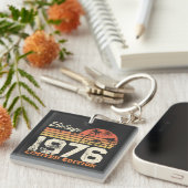 Jubileum Jaar Vintage 1976 Limited Edition Sleutelhanger (Voorkant Rechts)