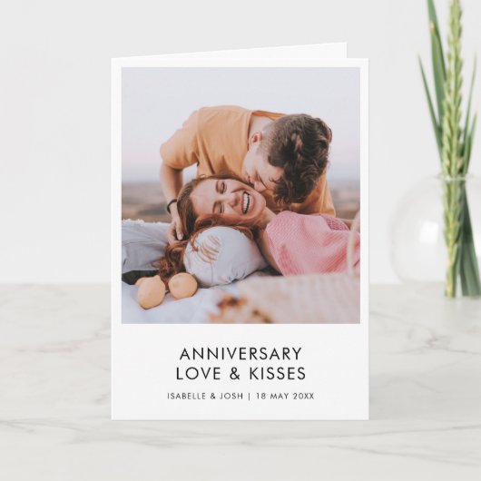 Jubileum Modern | Foto Love Kisses Stylish Kaart (Voorkant)