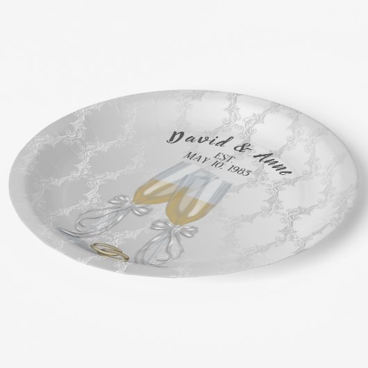 Jubileum Toast and Rings Party Papieren Bordje (Gekanteld)