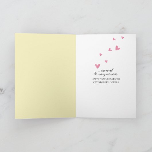 Jubileum van de bruiloft op rozen petaal kaart (Binnen)