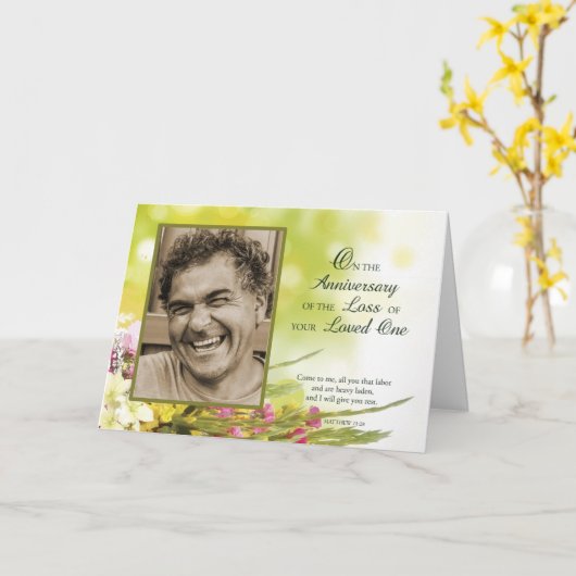Jubileum van de dood van de geliefde aangepaste fo kaart (Gele Bloem)