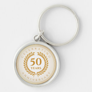 Jubileum vieren. Gold-gepersonaliseerd Sleutelhanger
