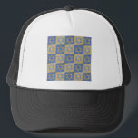 Judaica Star van David Metal Gold Blue Trucker Pet<br><div class="desc">Je bekijkt het Lee Hiller Design Collectie. Apparel,  Gifts & Collectibles Lee Hiller Photography of Digital Art Collectie. Je kunt haar Natuur fotografie uitzichten op http://HikeOurPlanet.com/ en haar wandelende blog volgen in Hot Springs National Park.</div>