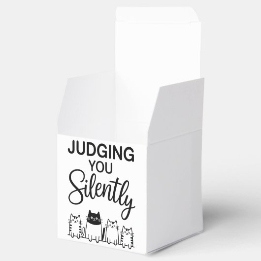 JUDGING YOU Silently Bedankdoosjes (Geopend)