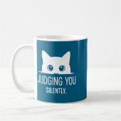 Judging You Silently - Funny Cat  Koffiemok (Links)