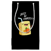 Juice be Yourself Funny Oranje Juice Pun Dark BG Klein Cadeauzakje (Voorkant)