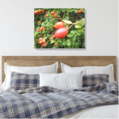 Juicy Red Rose Hips Canvas afdrukken (Insitu (Slaapkamer))