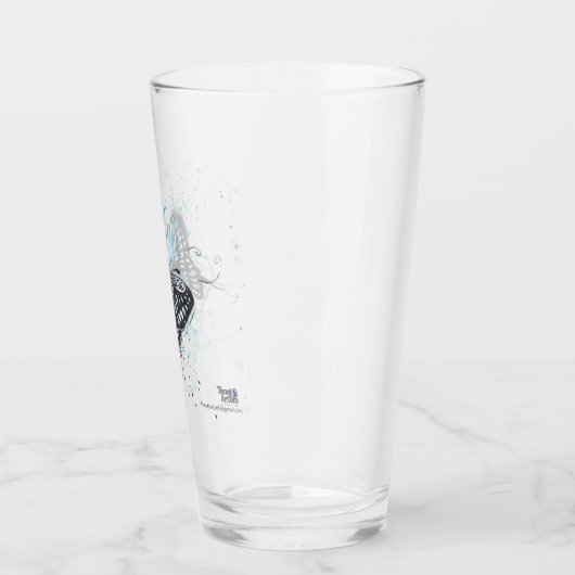 Juist, water, Drink zwarte vlinder van glas (Links)
