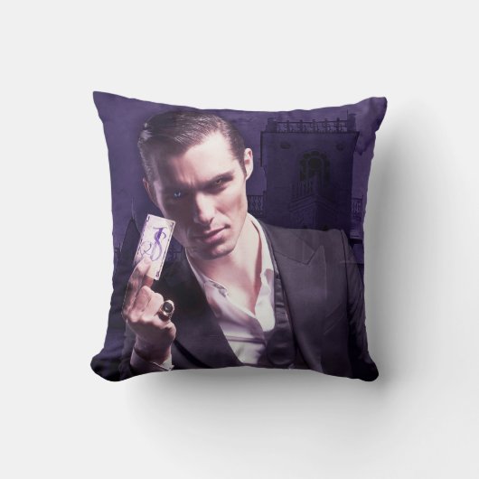Julian Stande Pillow! Kussen (Voorkant)
