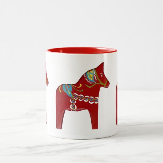 Julia's Horse Mok (Center)