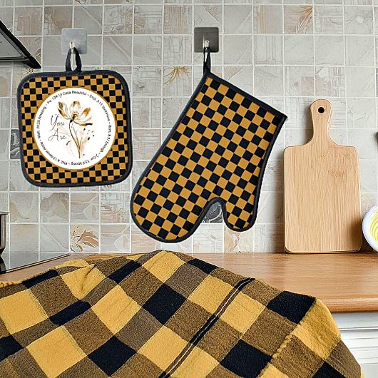 Jullie zijn mooie geschriften, bloemen en plaid ovenwant & pannenlap set