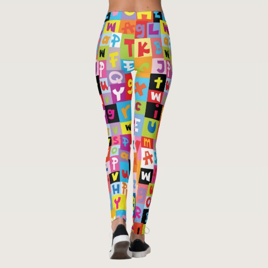 Jumble Alphabet Pattern Leggings (Achterkant)