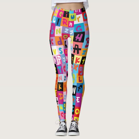 Jumble Alphabet Pattern Leggings (Voorkant)