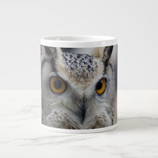 Jumbo 20 oz Coffee Mok Siberian Eagle Owl (Voorkant)