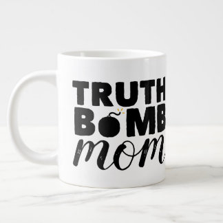 Jumbo Coffee Mok Truth Bomb mama Grote Logo