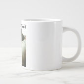 jumbo-mok met een afbeelding van een zwart lab en  grote koffiekop (Rechts)