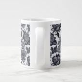 Jumbo mok met een zwart bloemenpatroon (Achterkant)