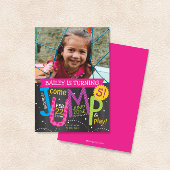 Jump Meisje Verjaardagsfeestfoto Roze op schoolbor Kaart