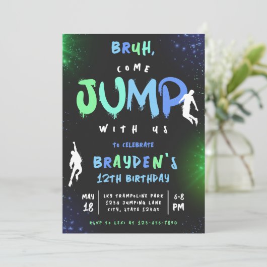 Jump Trampoline Park Graffiti Verjaardag uitnodigi Kaart (Staand voorkant)